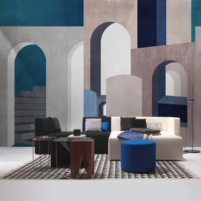 Soggiorno con carta da parati geometrica ad archi in blu, rosa e grigio